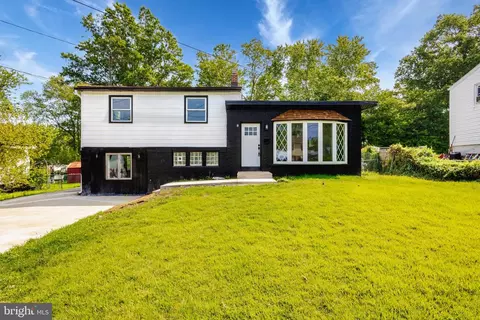 8 Ava Ave, Somerdale, NJ 08083