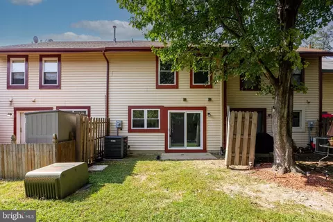 Exterior - 5 Dover Ct, Clementon, NJ 08021 photo 2 of 2