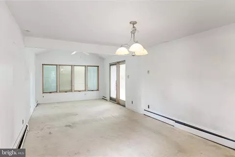 Living - 408 Copley Rd, Haddonfield, NJ 08033 photo 4 of 5