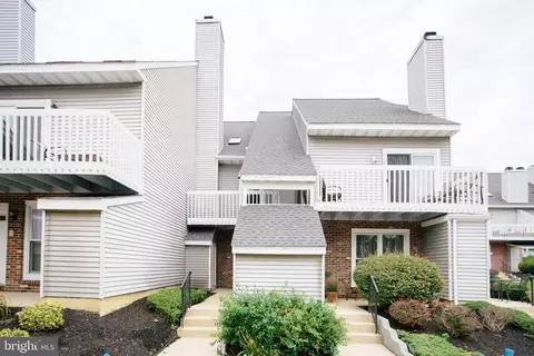 121 Park Place Dr, Cherry Hill, NJ 08002