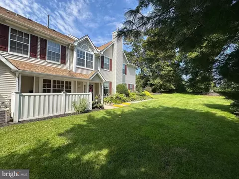 5007 Aberdeen Ln, Blackwood, NJ 08012