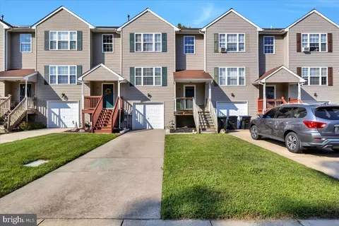 215 Hayes Mill Rd, Atco, NJ 08004