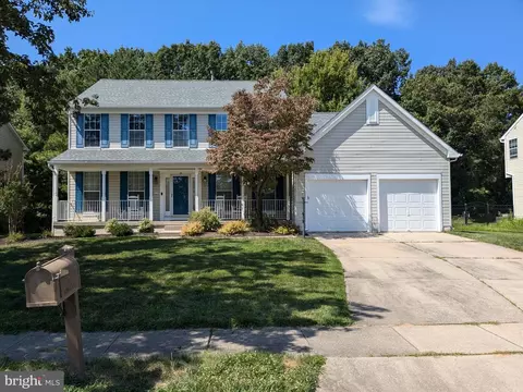 66 Raintree Dr, Sicklerville, NJ 08081
