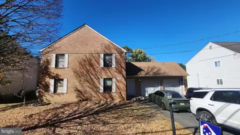 785 Jarvis Rd, Sicklerville, NJ 08081