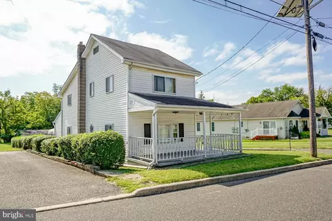 7520 Pleasant Ave, Pennsauken, NJ 08110