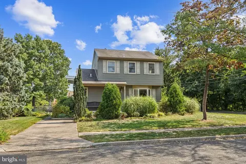 242 Velde Ave, Pennsauken, NJ 08110