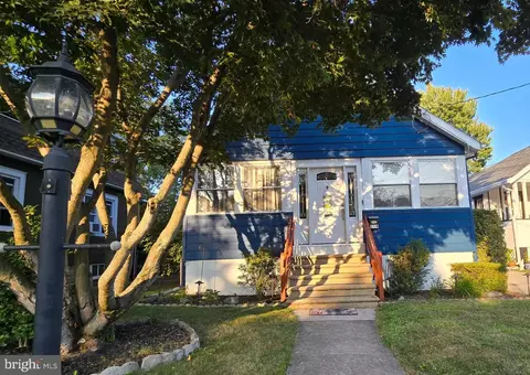119 Reading Ave, Oaklyn, NJ 08107