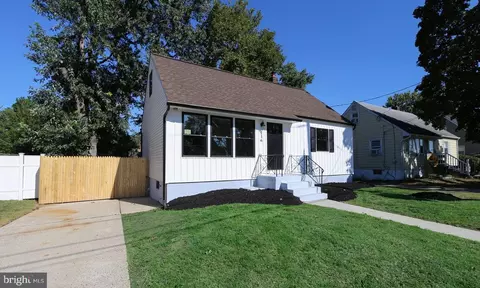 116 Bergen Ave, Bellmawr, NJ 08031