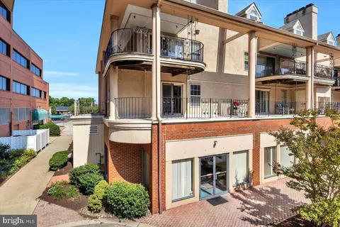 3026 Main St, Voorhees, NJ 08043