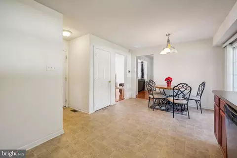 716 E Linden Ave, Lindenwold, NJ 08021 photo 16