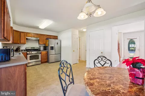 716 E Linden Ave, Lindenwold, NJ 08021 photo 12