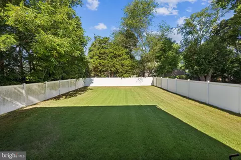 716 E Linden Ave, Lindenwold, NJ 08021 photo 25