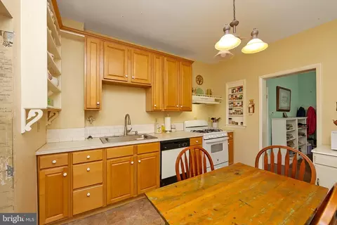 520 E Walnut Ave, Lindenwold, NJ 08021 photo 7