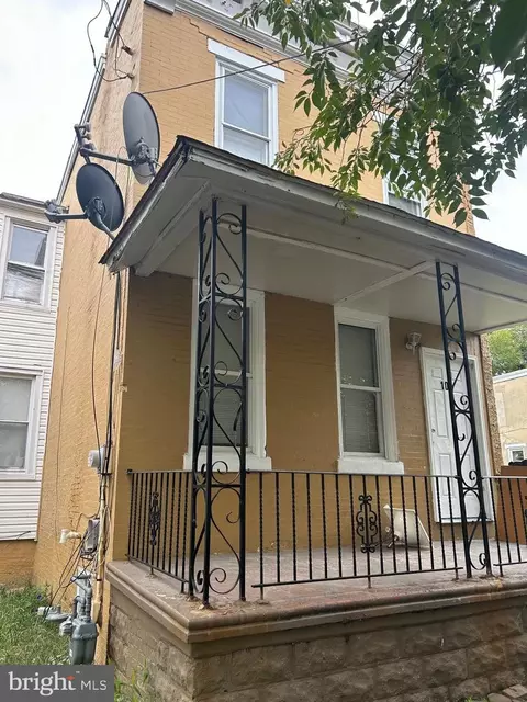 101 N 24th St, Camden, NJ 08105