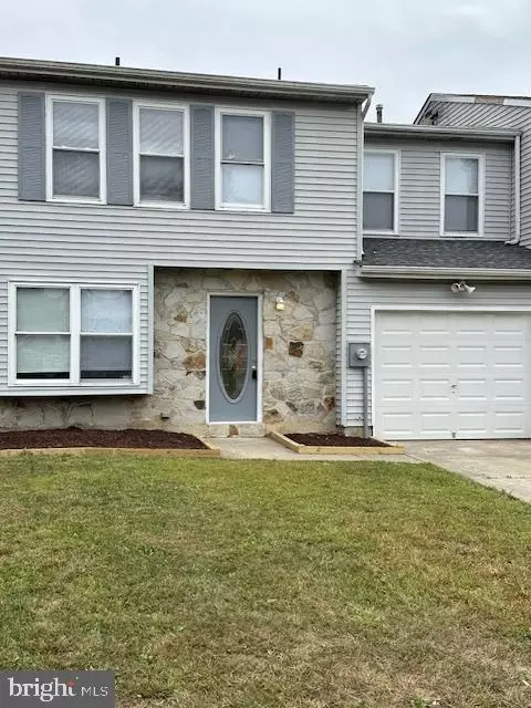 366 Cherrywood Dr, Clementon, NJ 08021