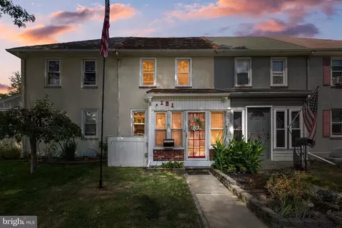 121 Pershing Rd, Brooklawn, NJ 08030 photo 4