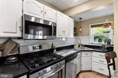 121 Pershing Rd, Brooklawn, NJ 08030 photo 12