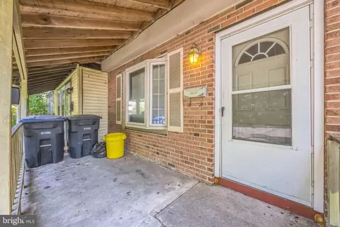 Exterior - 831 Elm Ave, Lindenwold, NJ 08021 photo 2 of 2