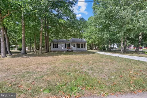 109 6th Ave, Chesilhurst, NJ 08089