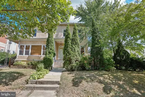 16 Lees Ave, Collingswood, NJ 08108