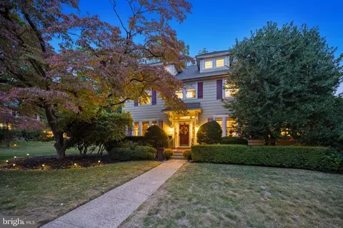 662 E Greenman Rd, Haddonfield, NJ 08033