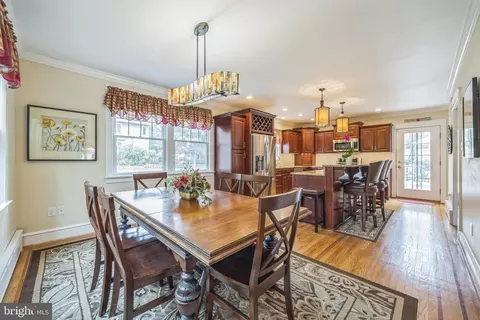 Dining - 662 E Greenman Rd, Haddonfield, NJ 08033 photo 1 of 2