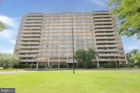 204 Barclay Towers, Cherry Hill, NJ 08034