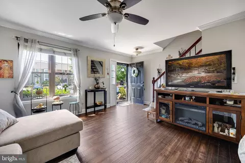 504 Kings Croft, Cherry Hill, NJ 08034