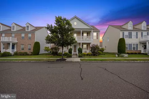 17 Hopkins St, Voorhees, NJ 08043