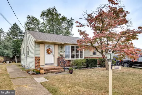 7434 Jackson Ave, Pennsauken, NJ 08109