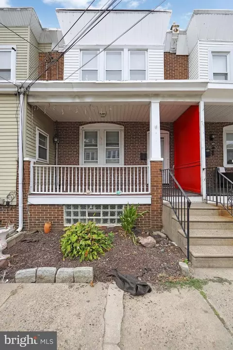 211 Cedar Ave, Oaklyn, NJ 08107
