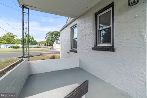 Exterior - 514 W Evesham Rd, Glendora, NJ 08029 photo 4 of 5