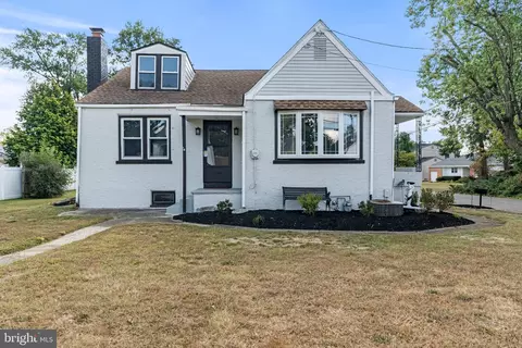 Exterior - 514 W Evesham Rd, Glendora, NJ 08029 photo 1 of 5