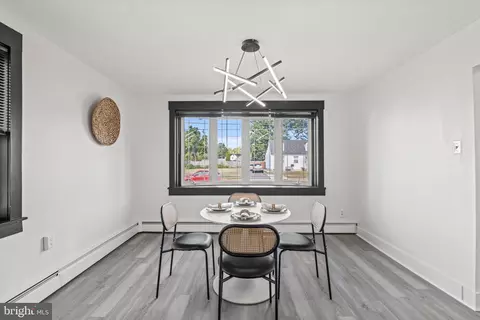 Dining - 514 W Evesham Rd, Glendora, NJ 08029 photo 1 of 3
