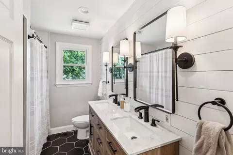 109 Forest Rd, Cherry Hill, NJ 08034 photo 17