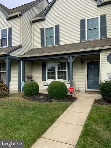 289 Knoll Dr, Blackwood, NJ 08012