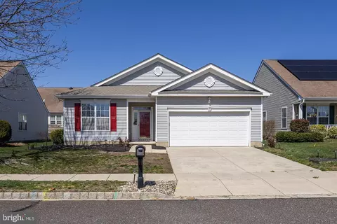 11 Shelly St, Sicklerville, NJ 08081