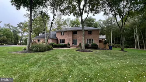 14 Justin Ct, Voorhees, NJ 08043