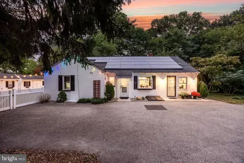 120 E Narberth Ter, Collingswood, NJ 08108