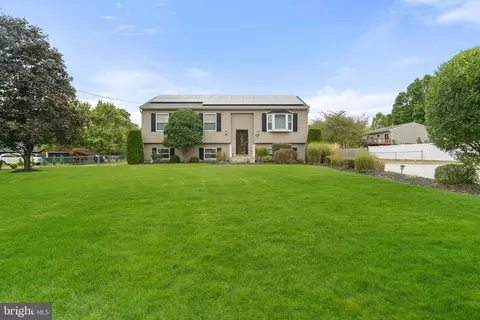283 Fairview Ave, West Berlin, NJ 08091