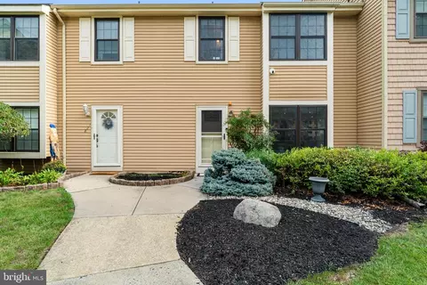 820 Kings Croft, Cherry Hill, NJ 08034