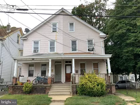 21 N 33rd St, Camden, NJ 08105