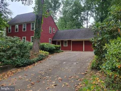 103 Weston Dr, Cherry Hill, NJ 08003