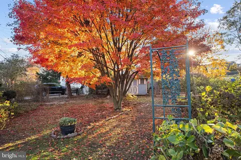 Exterior - 400 Graisbury Ave, Haddonfield, NJ 08033 photo 3 of 6