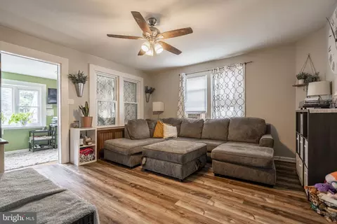 106 Congress Ave, Oaklyn, NJ 08107