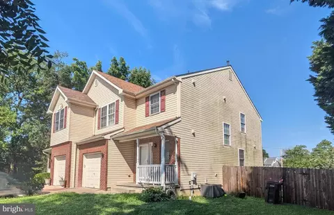 15 Juniper Ct, Blackwood, NJ 08012