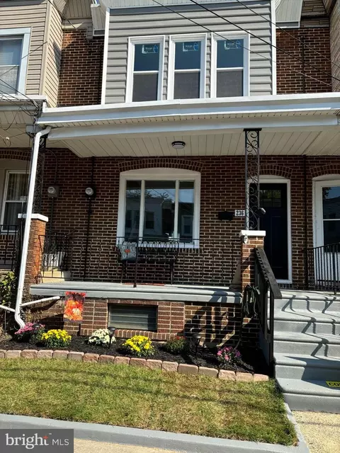 236 Cedar Ave, Oaklyn, NJ 08107