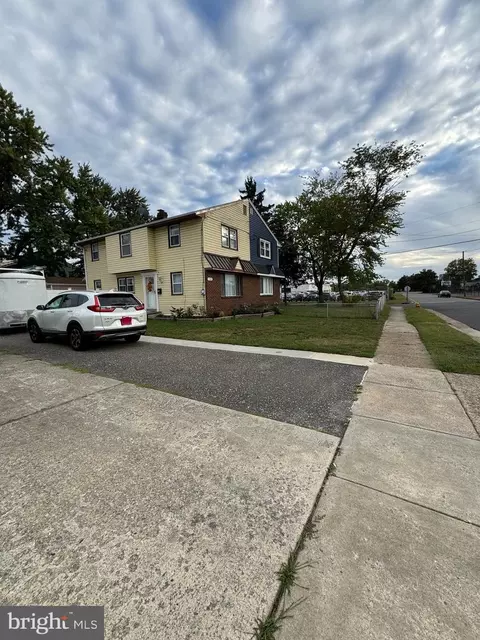 7184 Lee Ave, Pennsauken, NJ 08110