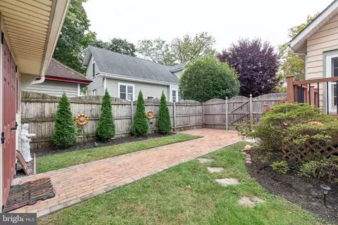 Exterior - 314 Windsor Ave, Haddonfield, NJ 08033 photo 10 of 11