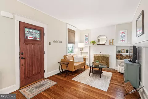 Entry Way - 314 Windsor Ave, Haddonfield, NJ 08033 photo 1 of 3